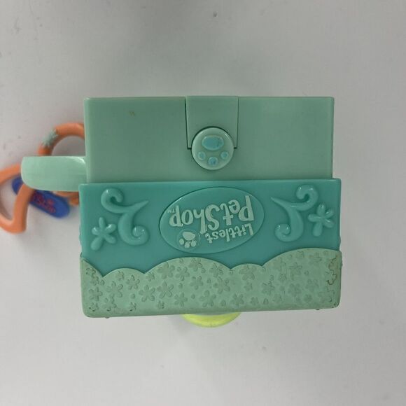 Hasbro 2006 Littlest Pet Shop Teeniest Tiniest Pop Up Mini Play Set LPS Blue Toy - Picture 4 of 10